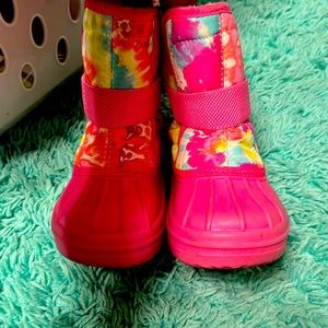 Children’s Place size 5 pink with multiple color